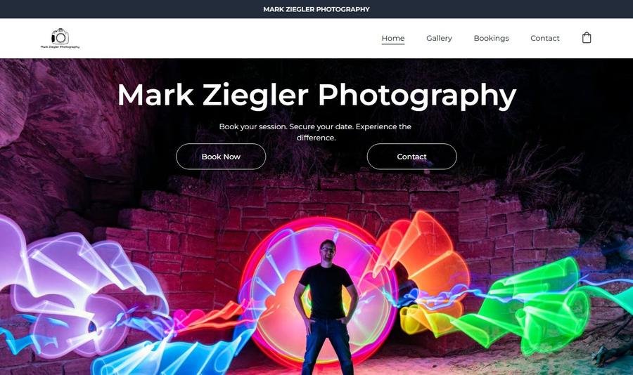 Maulerz Photography hero image used on the live website